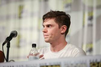 Evan Peters Wallpaper Image Photos Pictures Background