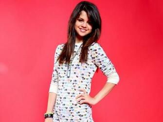 Selena Gomez Wallpaper HD