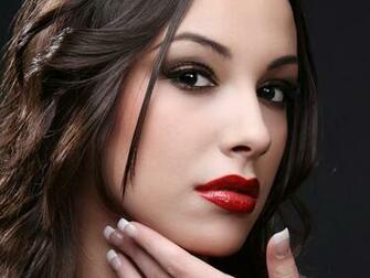 Beautiful Faces Wallpaper