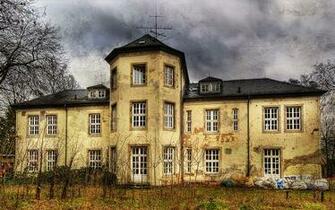 Bleak House The Ghosty Abandoned Building Wallpaper