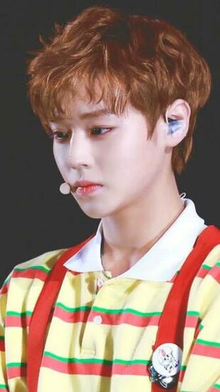 Park Jihoon Wallpaper Hashtag Image On Gramunion
