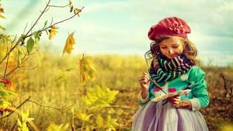 Cute Baby Girl HD Wallpaper