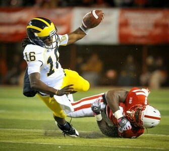 Denard Robinson Wallpaper High Definition