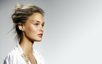 Bar Refaeli Wallpaper Stunning Hot HD Desktop Screensaver Background