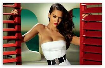 Jessica Alba Beautiful HD Desktop Wallpaper High Definition