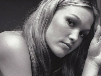 Julia Stiles High Quality Wallpaper Size Of