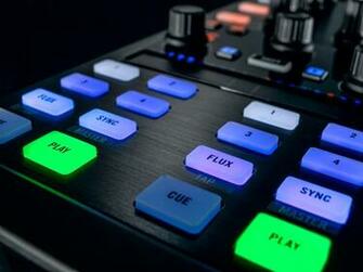 F1 Traktor Z1 Nativeinstruments Native Instruments Wallpaper