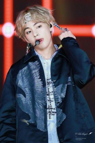 Cute Bts Vwallpaper Wallpaper On