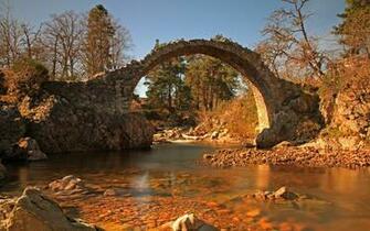 Fall Bridge Of Stone Stands Wallpaper