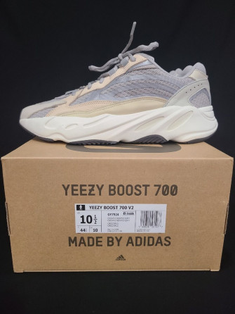 Size Adidas Yeezy Boost V2 Cream