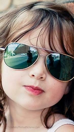 Funny Baby Girl Image Nice Wallpaper