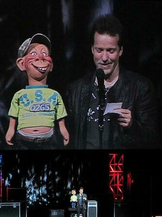 Cix885yfin Jeff Dunham Walter Wallpaper