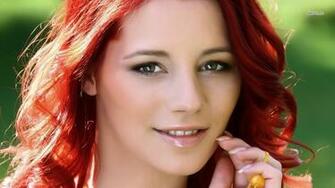 Ariel Piper Fawn Wallpaper Girl
