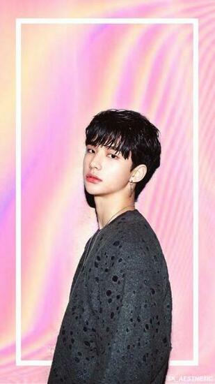 Image Result For Stray Kids Hyunjin Wallpaper Lockscreen