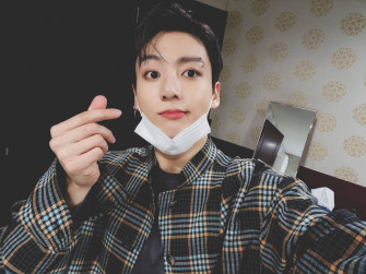 Bts Jung Kook Cute Wallpaper