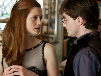 Bonnie Wright Wallpaper