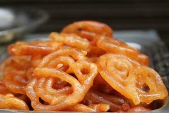 Spaghetti On Tray Image