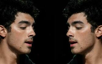 Joe Jonas Mirror Wallpaper By Misscatastrophy