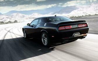 Dodge Challenger Srt Wallpaper HD Car