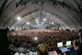 Re Coachella Desktop Wallpaper