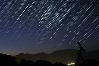 Real Meteor Shower Wallpaper