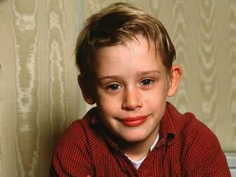 Macaulay Culkin HD Desktop Wallpaper