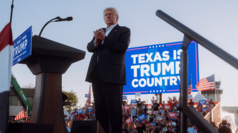 As Trump Rallies In Texas His Followers Shore Up Bid Wallpaper