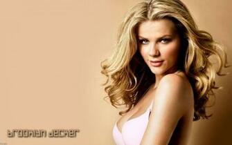 Picture Brooklyn Decker Hot Photo Navel