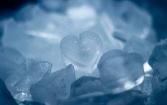 Tag Crystal Hearts Wallpaper Background Photos Image And