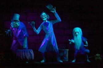 Disney Haunted Mansion Portraits Batman Edition Pictures