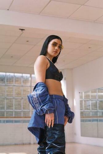 Image Result For Mabel Mcvey Celebs In Wear