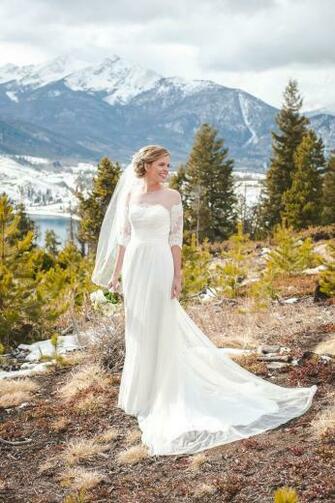 Quiet Morning Winter Wedding With Close Family Photo