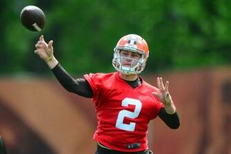 Berea Oh Usa Cleveland Browns Quarterback Johnny Manziel