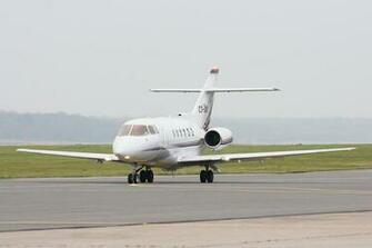 Raytheon Hawker 800xp Taxiing Aircraft Wallpaper Aeronef Net