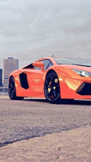 Lamborghini Aventador City iPhone Wallpaper HD For