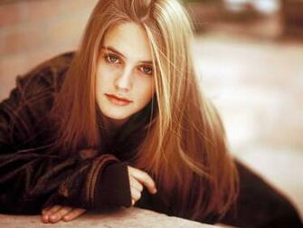 Alicia Silverstone