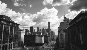 Black And White City Wallpaper
