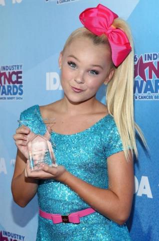 Jojo Siwa Wallpaper