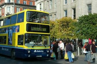 Dub Dublin Bus Stop In Front Of Clerys Department Store On O Connell