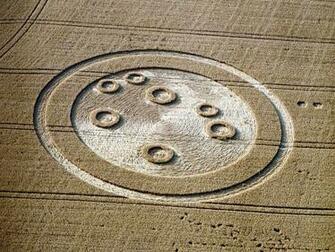 Crop Circle Wallpaper