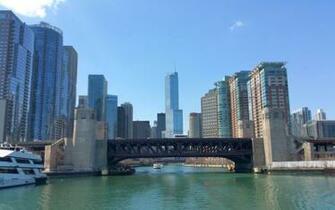 Tour Chicago Modern Concept With Architectural River