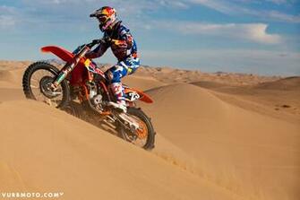 At The Glamis Sand Dunes Vurbmoto