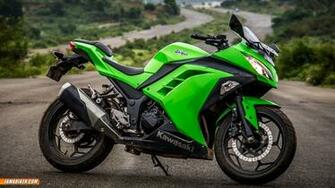 Kawasaki Ninja Detailed Photographs