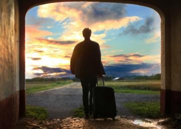 Leaving Pictures Image