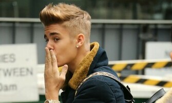 Justin Bieber HD Wallpaper Of Celebrity