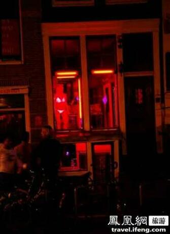 Amsterdam Red Light District Of Heaven And Earth Young Dangerous