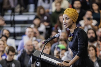 Ilhan Omar Then And Now Wallpaper