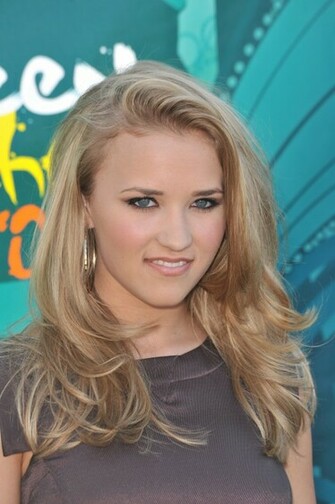 Fondos De Pantalla Emily Osment Wallpaper