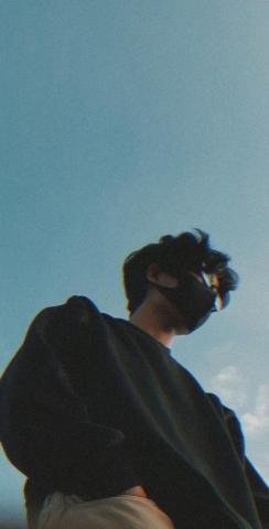 Gabriel Oma A On Aesthetic Vibes In Profile Pictures