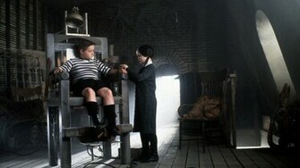 The Addams Family Wallpaper